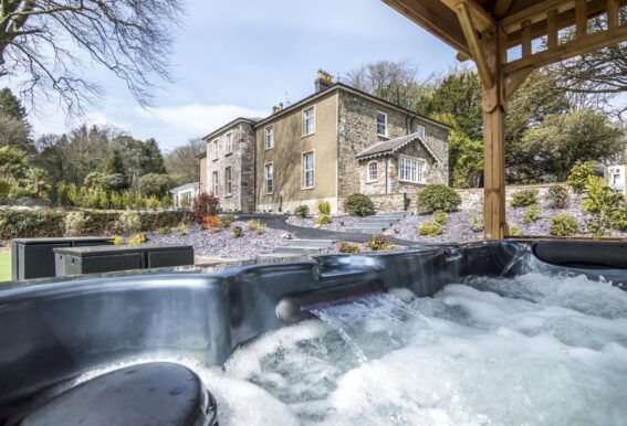 Cilrhiw Country House