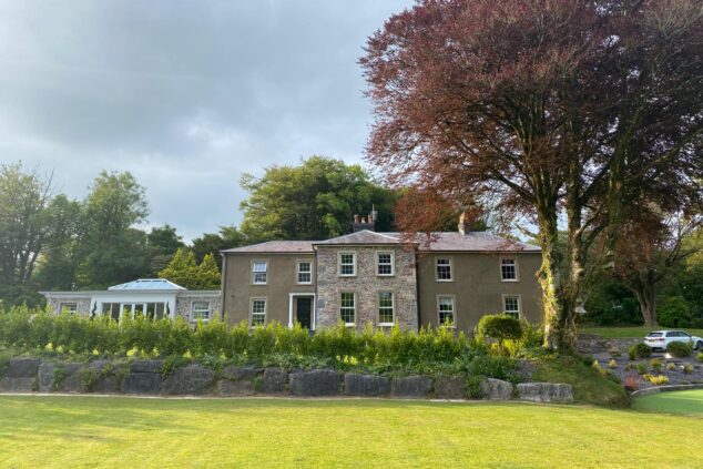 Cilrhiw Country House